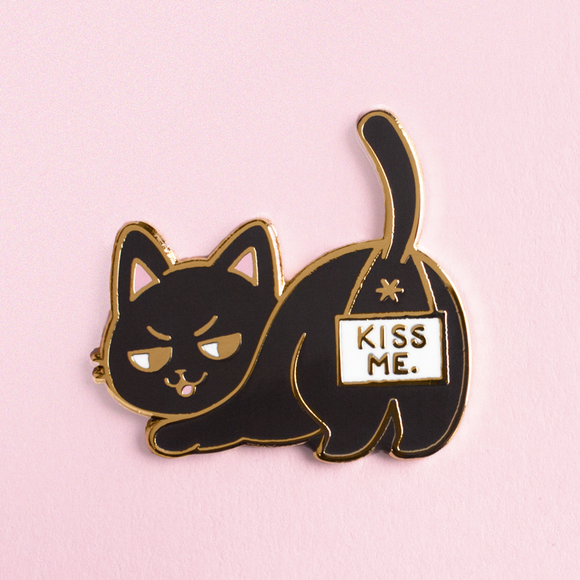 Kiss Me Cat Pin